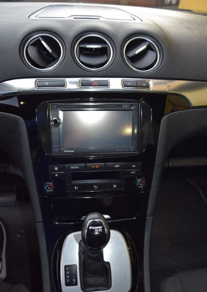 Ford S-Max cena 29900 przebieg: 280000, rok produkcji 2011 z Sieradz małe 407